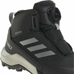 Adidas TERREX Winter Mid BOA RAIN.RDY Wandelschoenen Kinderen - Core Black/silver Metal/core Black IF7493 6 Adidas TERREX Winter Mid BOA RAIN.RDY Wandelschoenen Kinderen - Core Black/silver Metal/core Black IF7493 -Edelrid Shop adidas kids terrex winter mid boa r rdy hiking shoes core black silver metal core black if7493 6 1522284